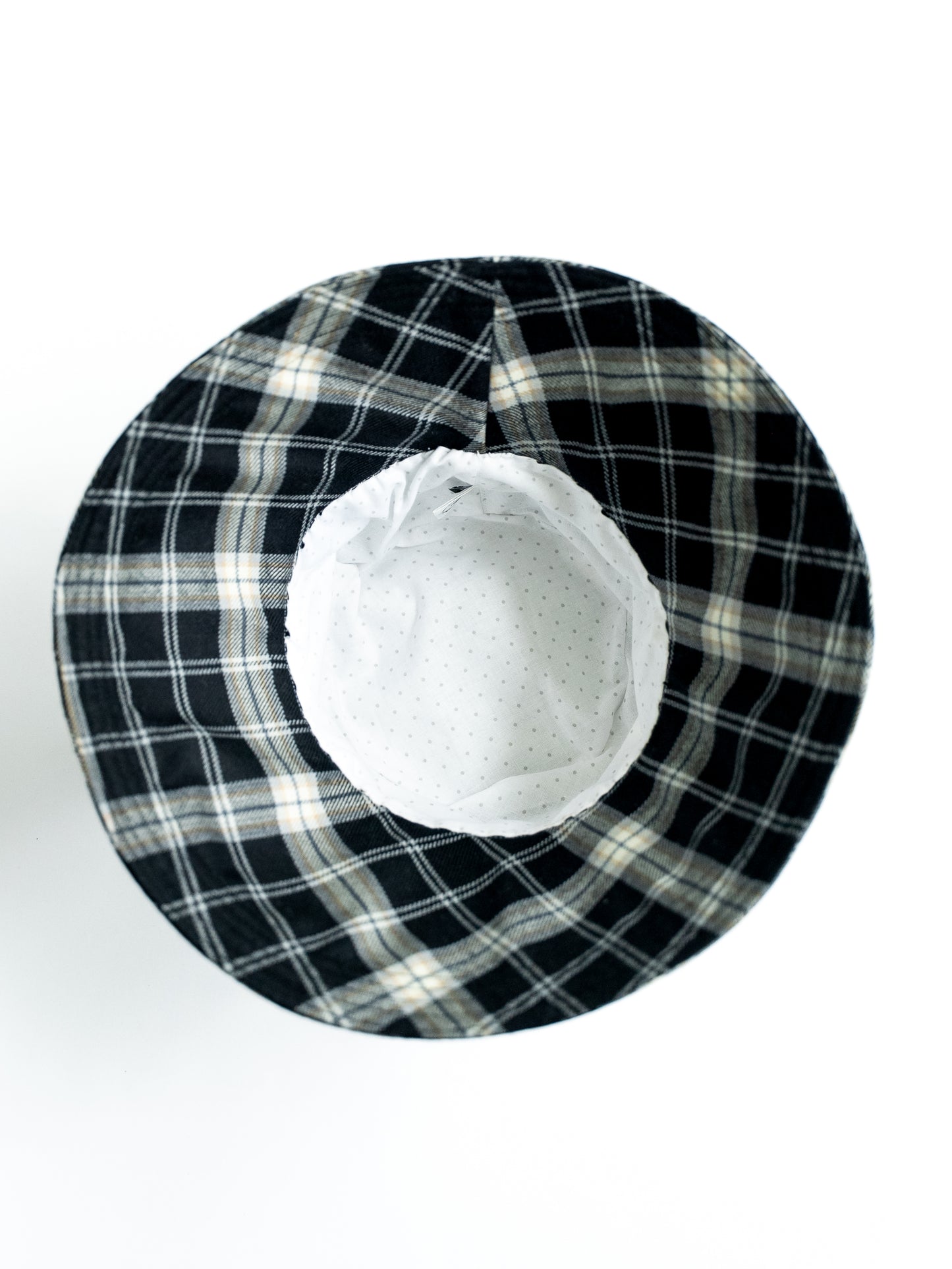 Black-Capped Chickadee Tartan Bucket Hat