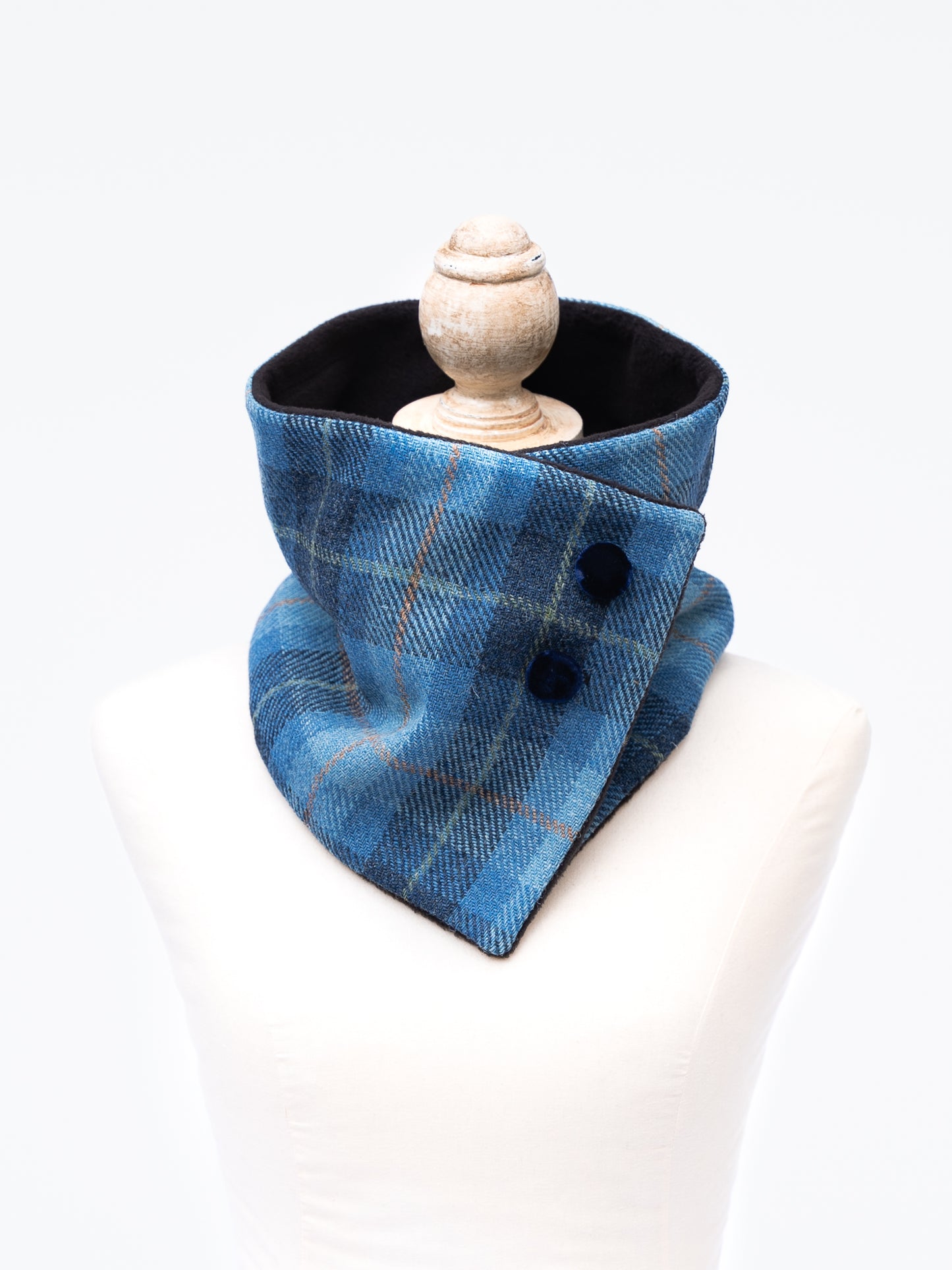 Harris Tweed® Blue Neck Warmer