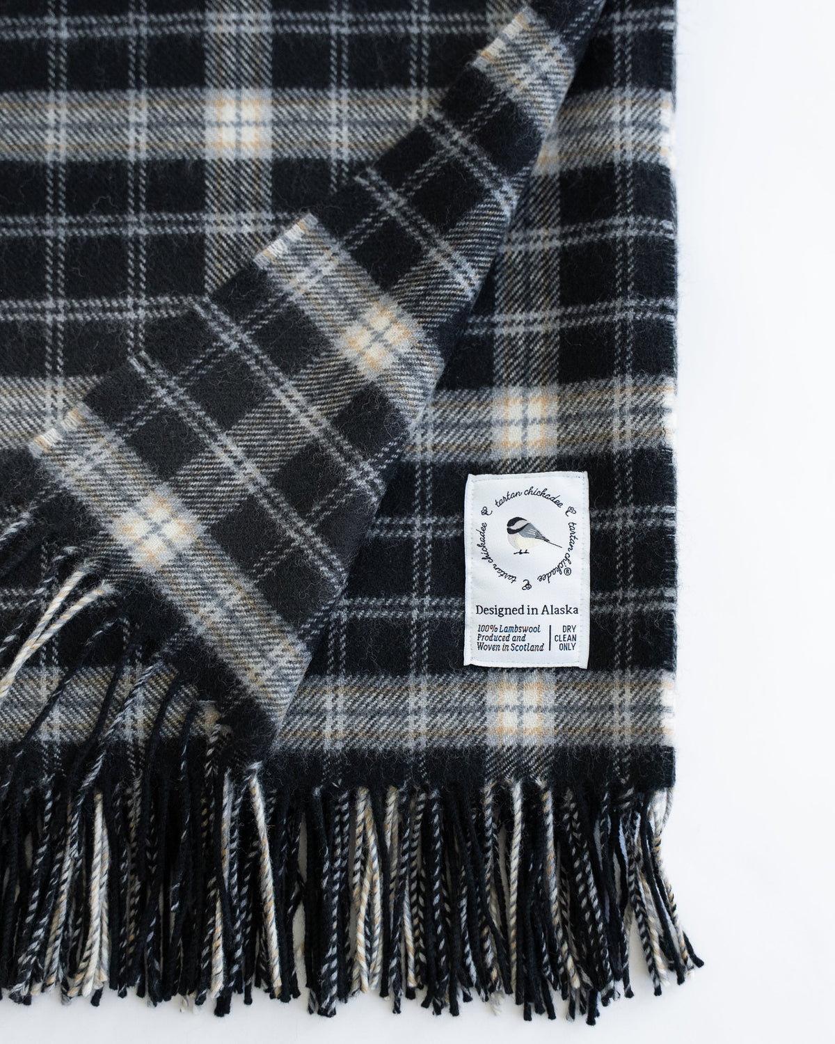 Black-Capped Chickadee Tartan Lap Blanket