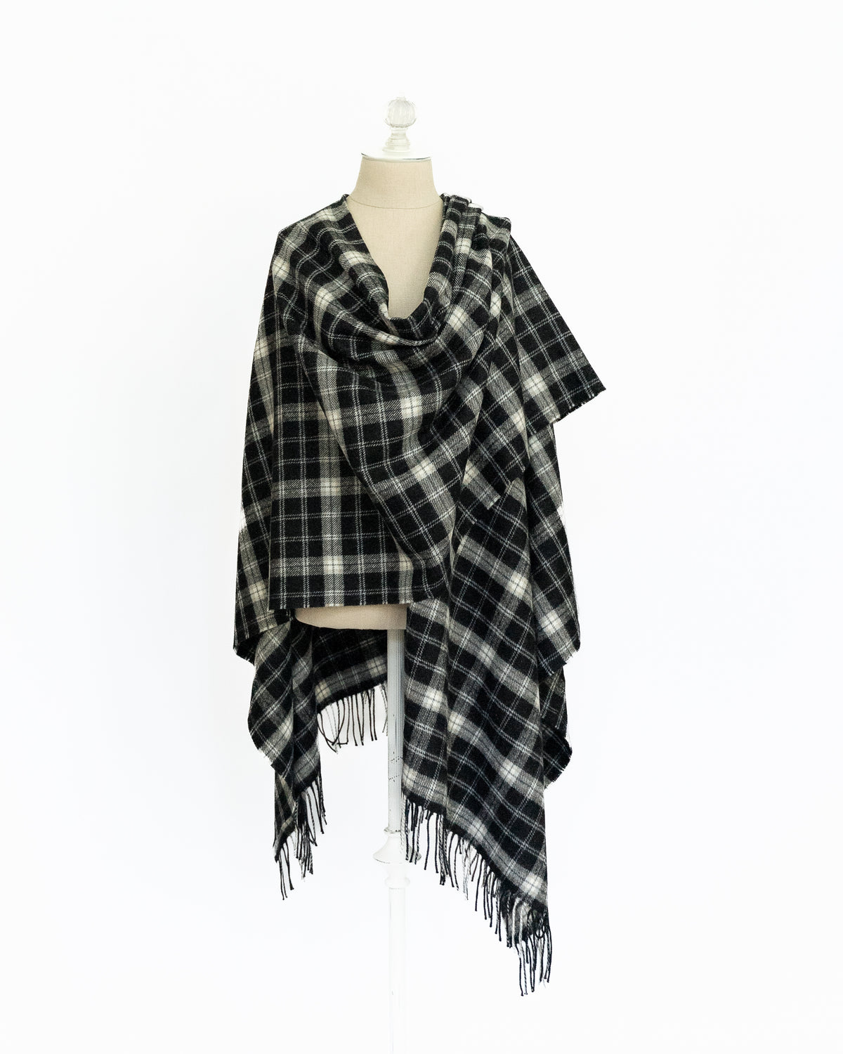 Black-Capped Chickadee Tartan Serape
