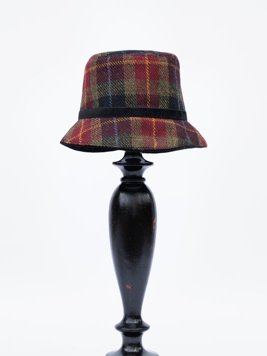 Harris Tweed® Cranberry Hat