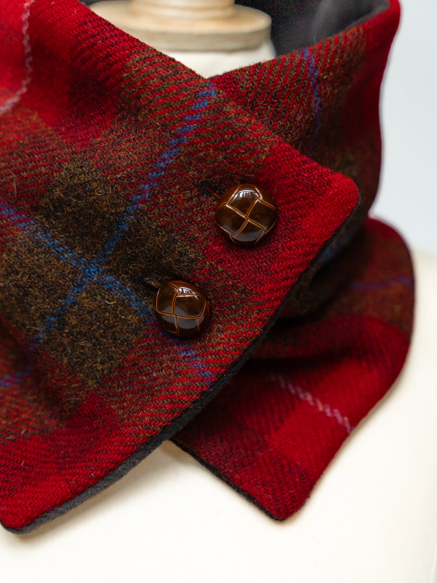 Harris Tweed® Neck Warmer - Cranberry Ridge